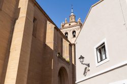 IGLESIA SAN JUAN BAUTISTA DE CINTRUéNIGO