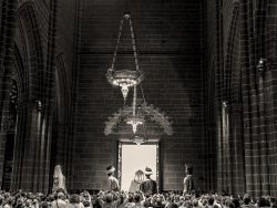 FIESTA GIGANTE EN LA CATEDRAL